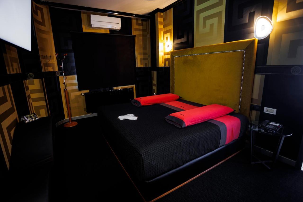 Motel Venus Santiago Luou Bagian luar foto